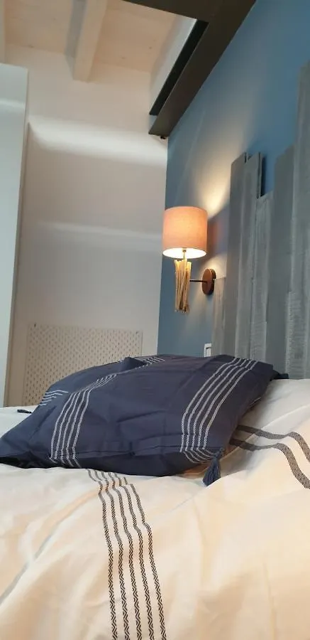 Bed and Breakfast 150 Latomare à Marina Di Carrara Italie