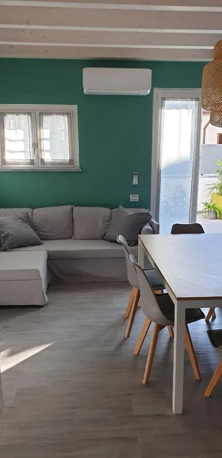 Bed and Breakfast 150 Latomare à Marina Di Carrara 0*,