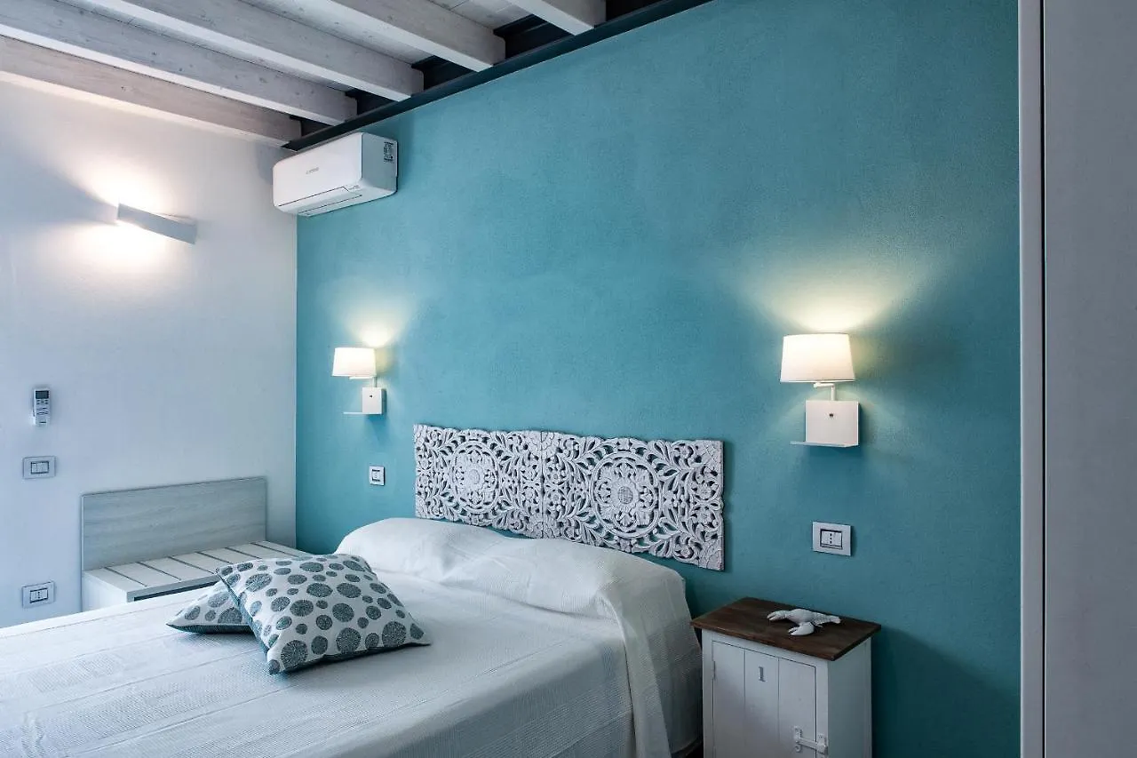 Couette-café Bed and Breakfast 150 Latomare à Marina Di Carrara