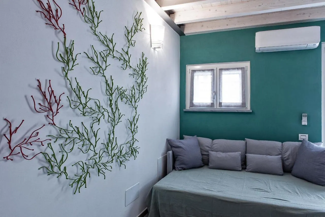 Bed and Breakfast 150 Latomare à Marina Di Carrara Italie