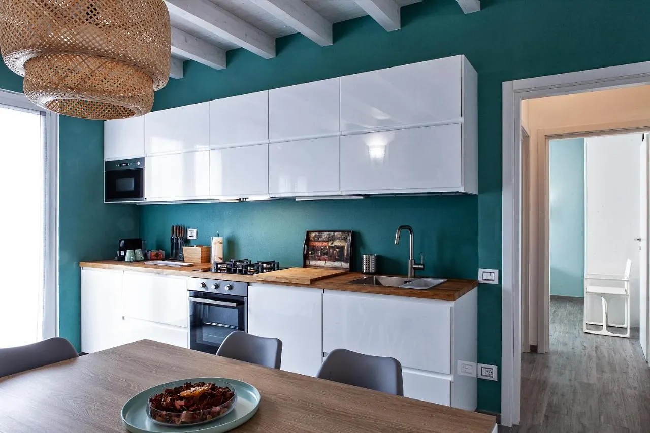 Bed and Breakfast 150 Latomare à Marina Di Carrara