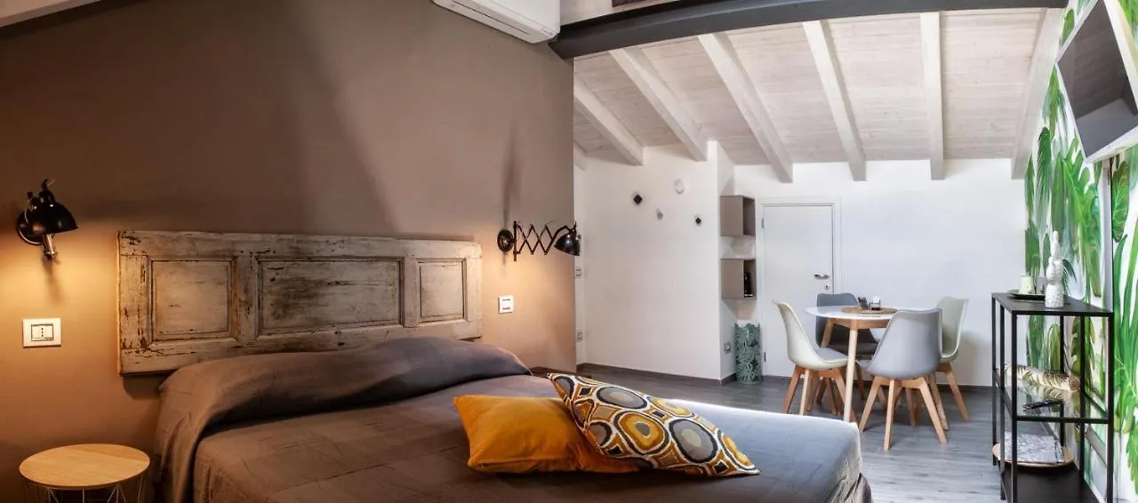 Bed and Breakfast 150 Latomare à Marina Di Carrara Couette-café
