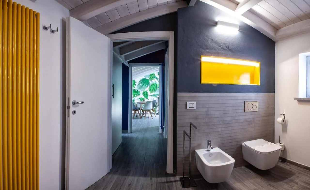 Bed and Breakfast 150 Latomare à Marina Di Carrara Couette-café